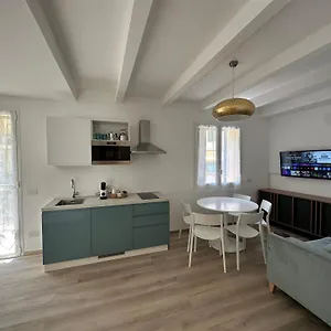 Marinella Aparthotel